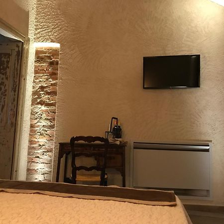 Villa Laura Castellinaldo Ngoại thất bức ảnh