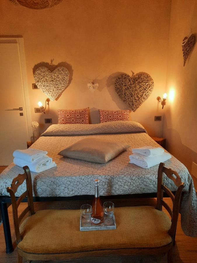 Villa Laura Castellinaldo Phòng bức ảnh