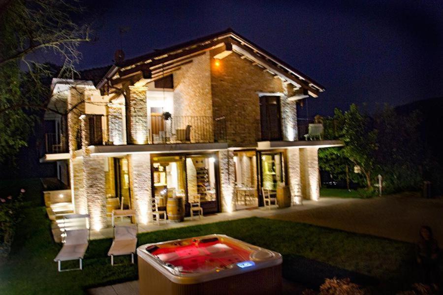 Villa Laura Castellinaldo Ngoại thất bức ảnh
