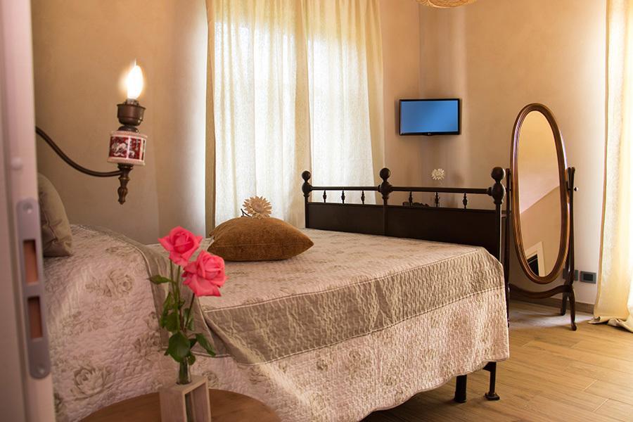 Villa Laura Castellinaldo Phòng bức ảnh