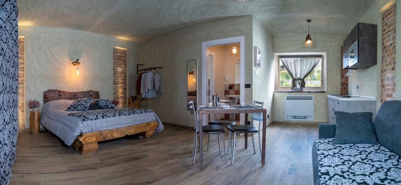 Villa Laura Castellinaldo Ngoại thất bức ảnh
